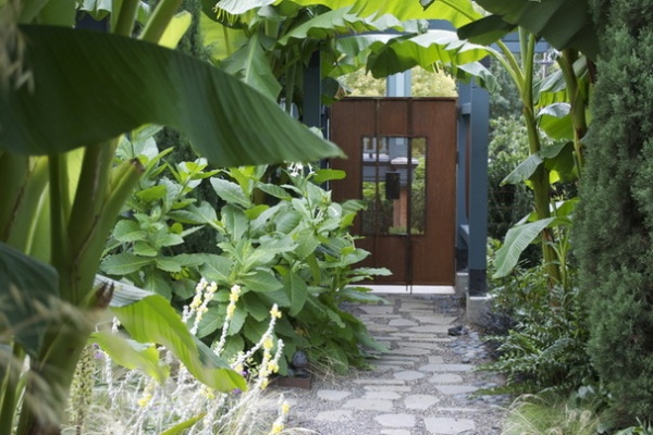 Tropical Landscape by Lilyvilla Gardens