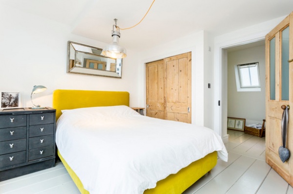 Beach Style Bedroom by Westcott Construction Ltd