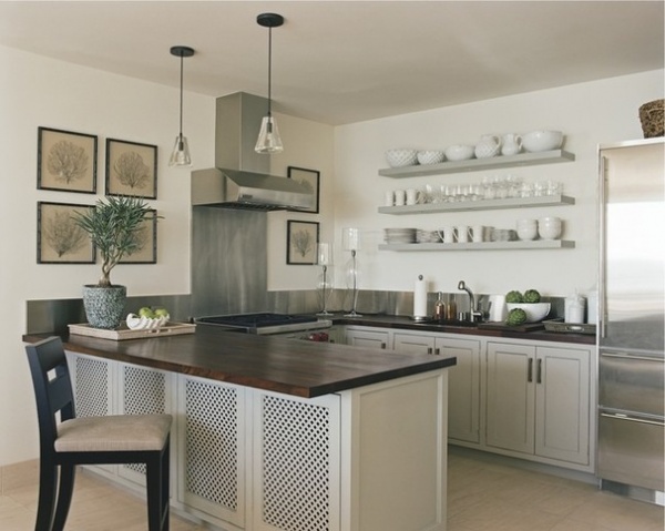 Traditional Kitchen by Random House
