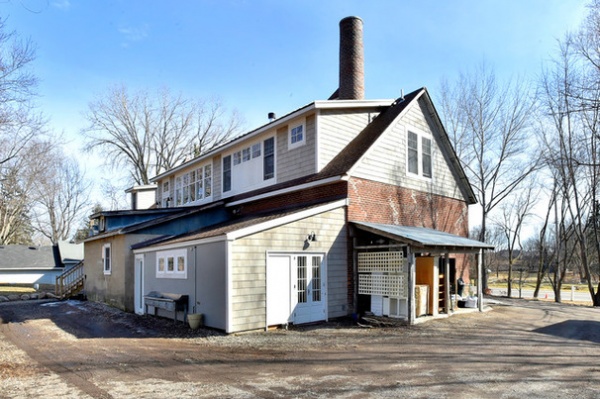 Industrial Exterior by Architectural Overflow, LLC