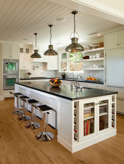 Traditional Kitchen by Neumann Mendro Andrulaitis Architects LLP