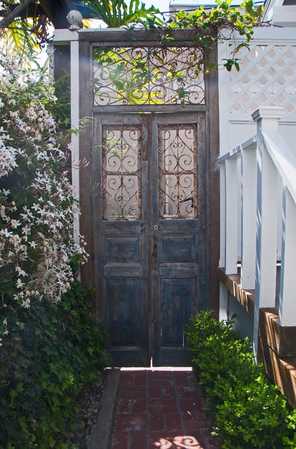 Traditional Patio by Carolyn Reyes