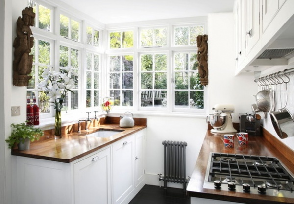 Traditional Kitchen by Alison Hammond Photography