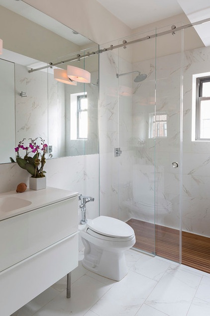 Contemporary Bathroom by Ira Frazin Architect