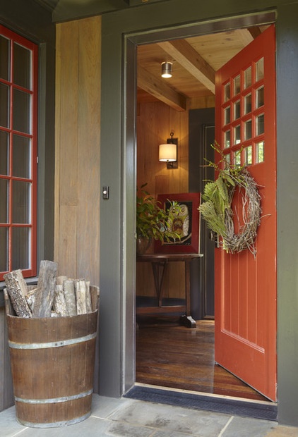 Rustic Entry by Dungan Nequette Architects