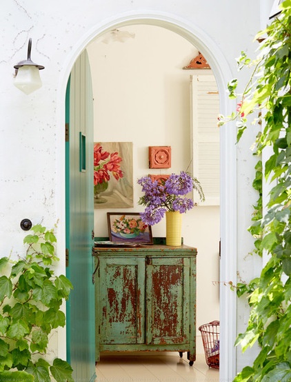 Shabby chic Entry by Alison Kandler Interior Design