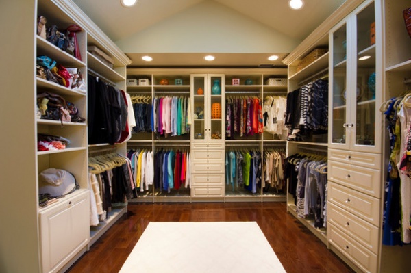 Traditional Closet by Bella Systems - Custom Closets