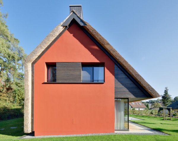 Contemporary Exterior by Möhring Architekten