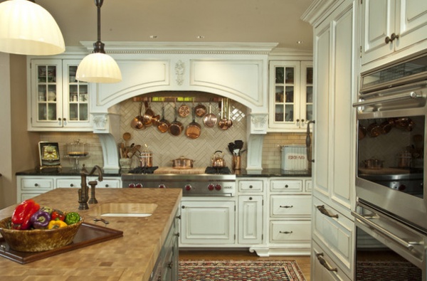 Traditional Kitchen by Trish Namm, Allied ASID - Kent Kitchen Works