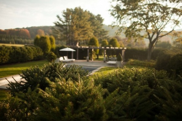 Farmhouse Pool by Janice Parker Landscape Architects