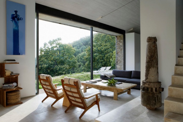 Farmhouse Living Room by ÁBATON Arquitectura & Construcción