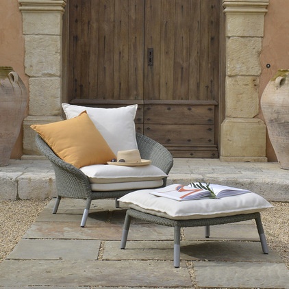 Where Pros Go to Discover Outdoor Furniture Ideas