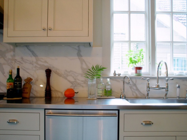 Traditional Kitchen by Soorikian Architecture