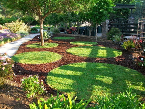 Contemporary Landscape Garden circles