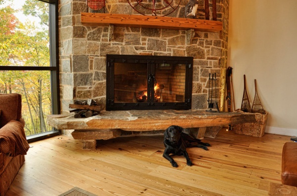 Rustic Living Room by Gosnell Builders