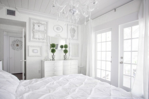 Shabby chic Bedroom by Liquid Design & Architecture Inc.