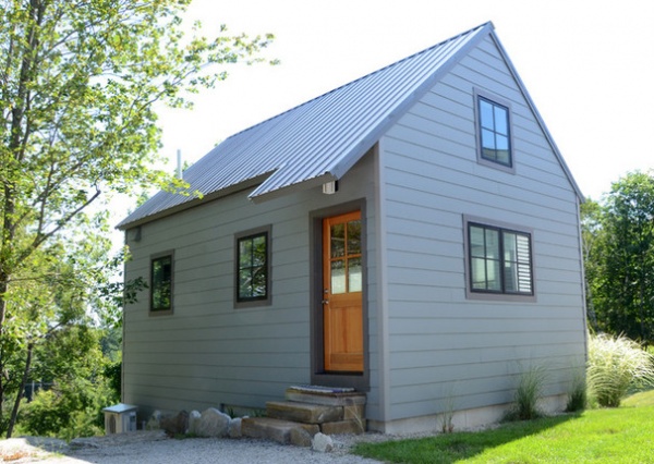 Modern Garage And Shed by Faith Towers Media