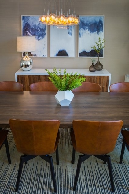 Midcentury Dining Room by Weego Home