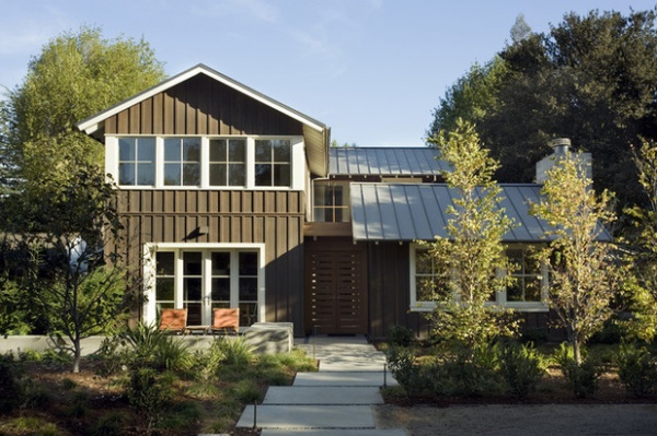 Transitional Exterior by Arcanum Architecture