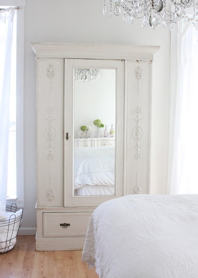 Shabby chic Bedroom by Dreamy Whites