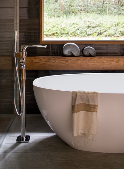 Modern Bathroom by Rabaut Design Associates, Inc.