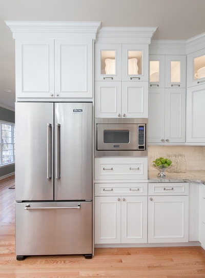 Traditional Kitchen by Hartley and Hill Design