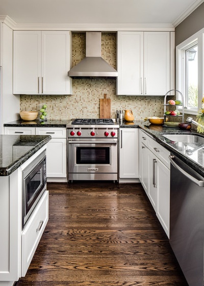 Transitional Kitchen by Robin Heard Design