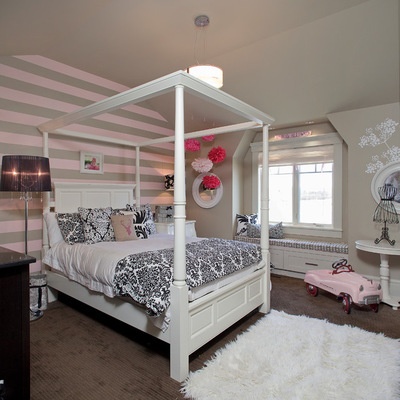 Traditional Kids by Riverview Custom Homes