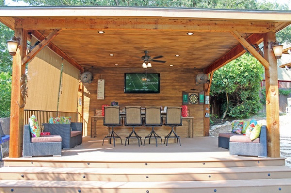 Room of the Day: Raising the Outdoor Bar in Texas