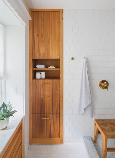 Room of the Day: Clean and Simple Master Bath With Lots of Storage