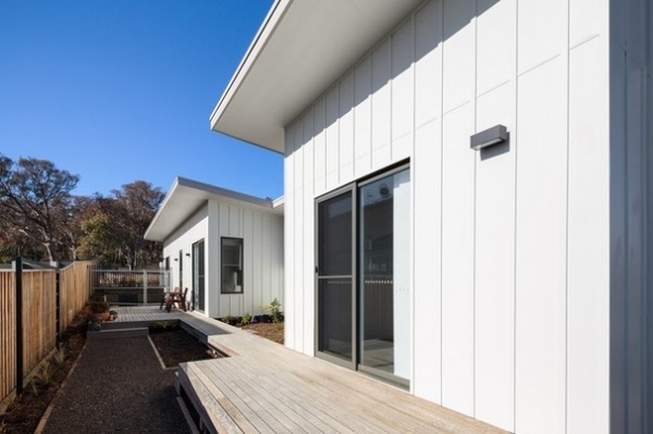 Modern Exterior by Jigsaw Housing