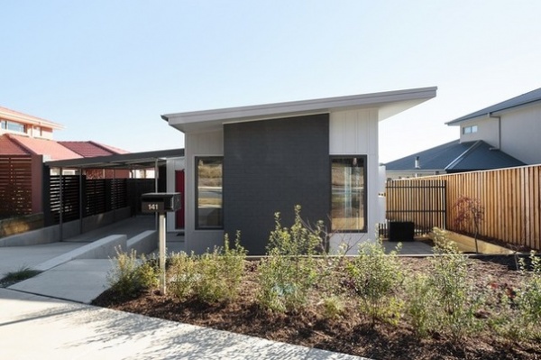 Modern Exterior by Jigsaw Housing