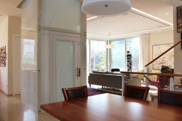 My Houzz: Fresh Start for an Art Collector in Tel Aviv