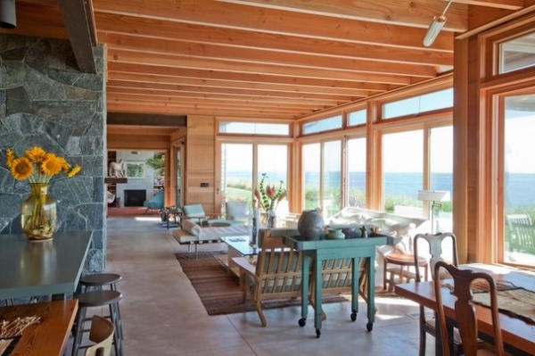 Rustic Family Room by Jill Neubauer Architects